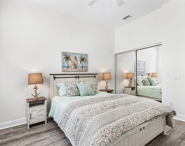 7549 Garibaldi Court - Photo Thumbnail 27