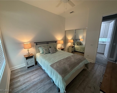 7549 Garibaldi Court - Photo Thumbnail 12