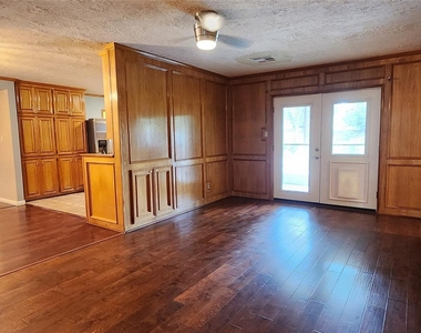 616 Cannan Drive - Photo Thumbnail 15