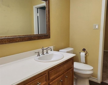 616 Cannan Drive - Photo Thumbnail 35