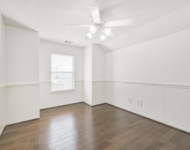 2507 Liza Court - Photo Thumbnail 30