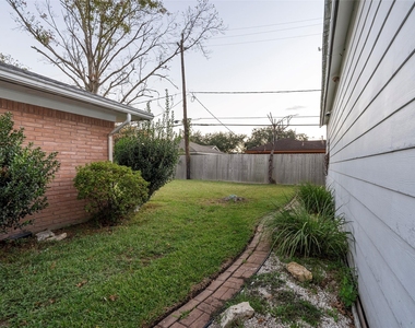 4119 Mischire Drive - Photo Thumbnail 32