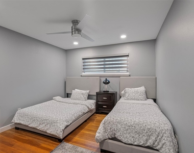 4119 Mischire Drive - Photo Thumbnail 10