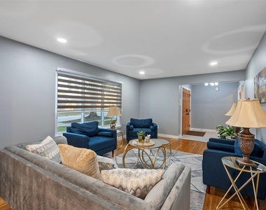 4119 Mischire Drive - Photo Thumbnail 4