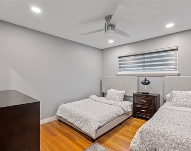 4119 Mischire Drive - Photo Thumbnail 11