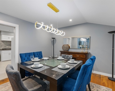 4119 Mischire Drive - Photo Thumbnail 5