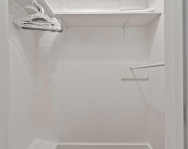 4119 Mischire Drive - Photo Thumbnail 16