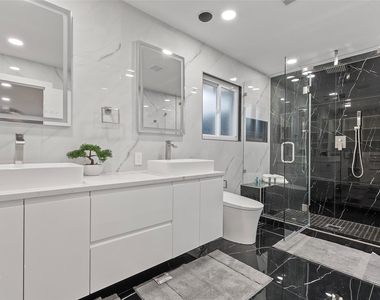 4119 Mischire Drive - Photo Thumbnail 17