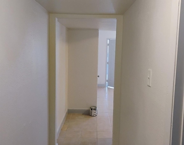 3002 Market Street - Photo Thumbnail 4