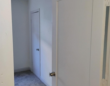 3002 Market Street - Photo Thumbnail 6