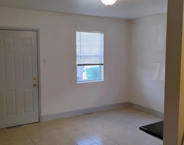 3002 Market Street - Photo Thumbnail 3