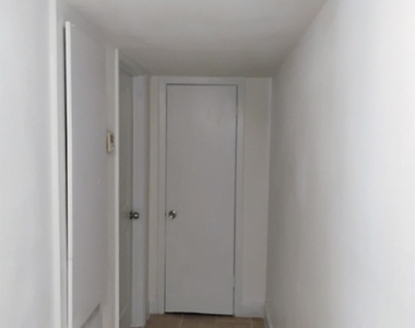 3002 Market Street - Photo Thumbnail 5