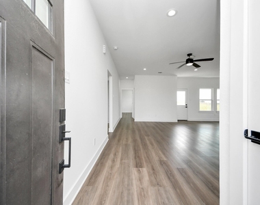 6273 Road 5503 - Photo Thumbnail 3