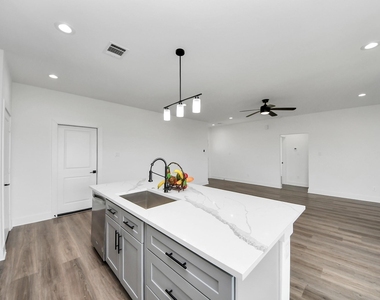 6273 Road 5503 - Photo Thumbnail 16