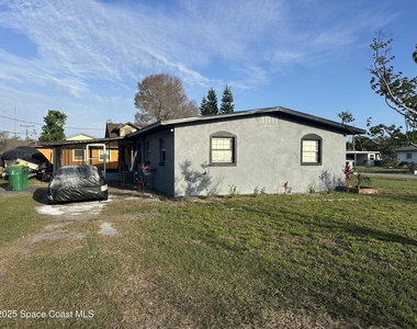 3782 Catalina Drive - Photo Thumbnail 2