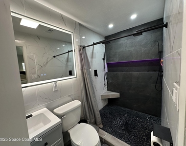 3782 Catalina Drive - Photo Thumbnail 13