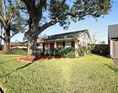 9403 Timberside Drive - Photo Thumbnail 1
