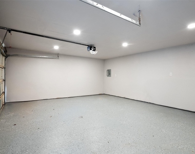 9403 Timberside Drive - Photo Thumbnail 3