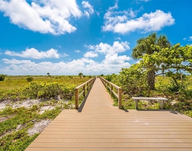 1230 Gulf Boulevard - Photo Thumbnail 34