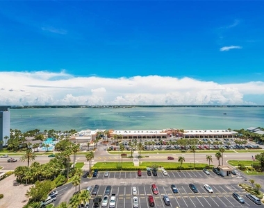 1230 Gulf Boulevard - Photo Thumbnail 52