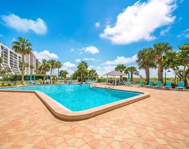 1230 Gulf Boulevard - Photo Thumbnail 2