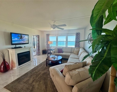 1230 Gulf Boulevard - Photo Thumbnail 23
