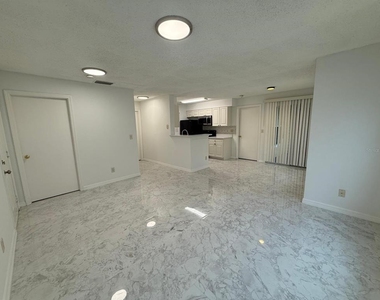 1089 S Hiawassee Road - Photo Thumbnail 1
