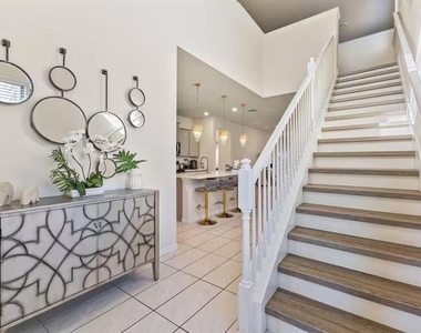 5405 Misty Oak Circle - Photo Thumbnail 5