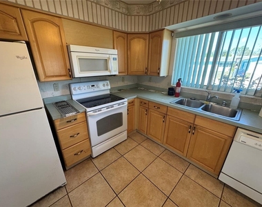 264 Glen Oak Road - Photo Thumbnail 3