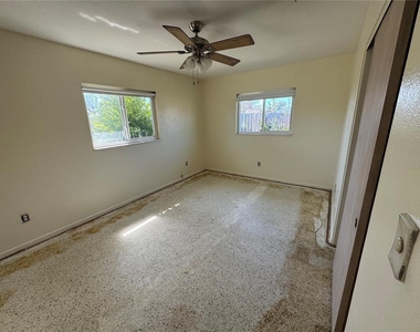 264 Glen Oak Road - Photo Thumbnail 7