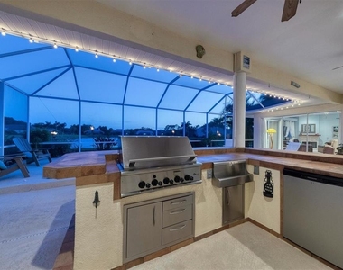 9910 Laurel Valley Avenue Circle - Photo Thumbnail 6
