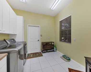 9910 Laurel Valley Avenue Circle - Photo Thumbnail 24