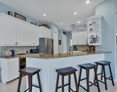 9910 Laurel Valley Avenue Circle - Photo Thumbnail 18