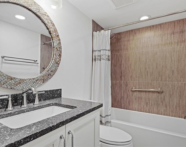 5740 Midnight Pass Road - Photo Thumbnail 27