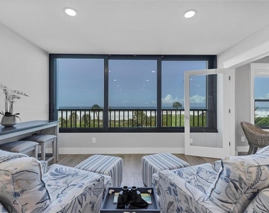 5740 Midnight Pass Road - Photo Thumbnail 9