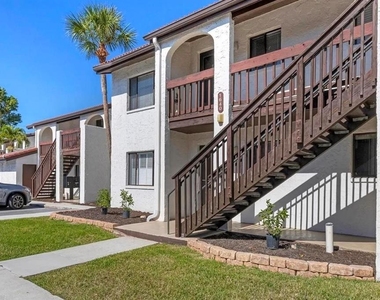 1640 Stickney Point Road - Photo Thumbnail 1
