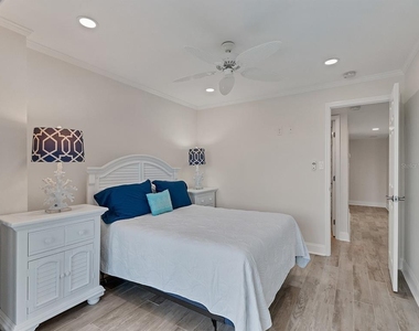 9397 Midnight Pass Road - Photo Thumbnail 18