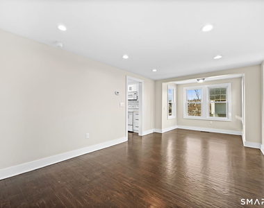 2 Sherman Avenue - Photo Thumbnail 10