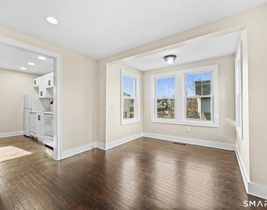 2 Sherman Avenue - Photo Thumbnail 6