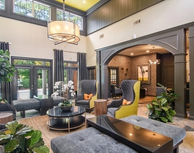 100 Ladson Court - Photo Thumbnail 11