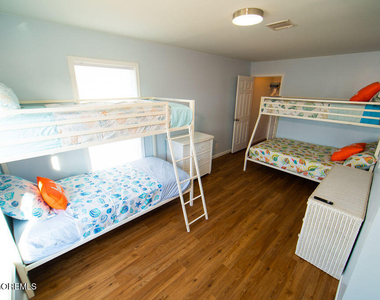 28 Central Avenue - Photo Thumbnail 14