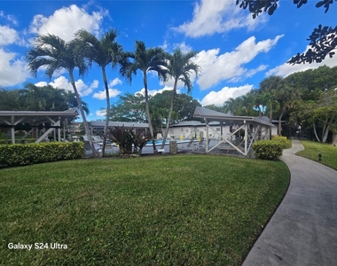 3531 Nw 50th Avenue - Photo Thumbnail 13