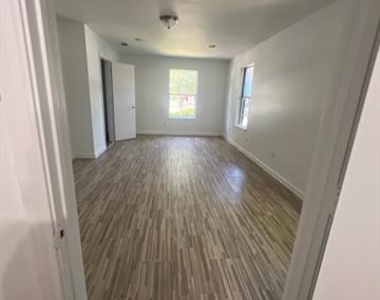 10732 Cotillion Drive - Photo Thumbnail 9