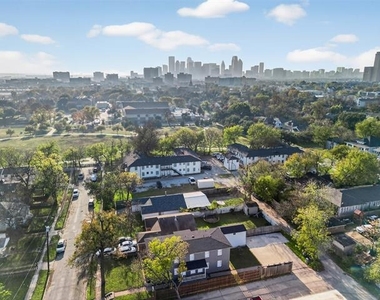 4721 Tremont Street - Photo Thumbnail 6