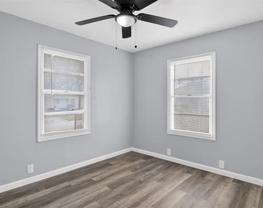 4721 Tremont Street - Photo Thumbnail 11