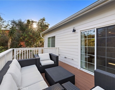 1315 Dunning Drive - Photo Thumbnail 9