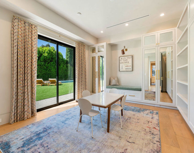 17228 Otsego Street - Photo Thumbnail 8
