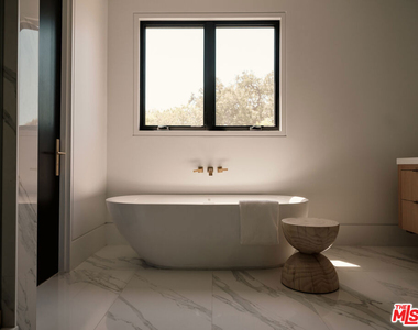 17228 Otsego Street - Photo Thumbnail 37