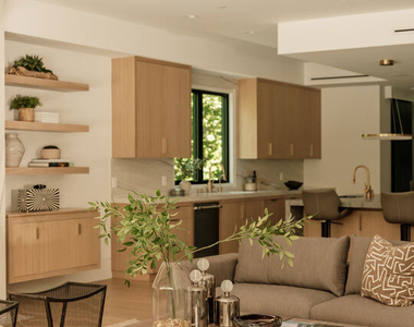 17228 Otsego Street - Photo Thumbnail 18