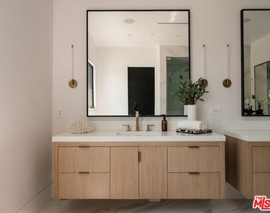17228 Otsego Street - Photo Thumbnail 36